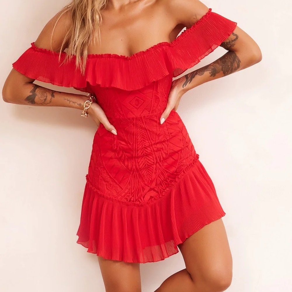 Elegant Strapless Red Dress